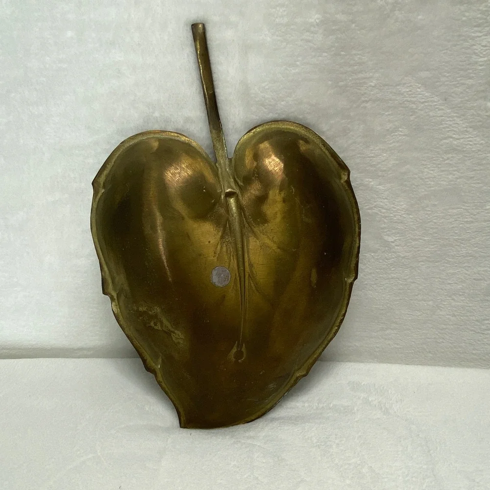 Vintage Large‎ Brass Leaf Trinket Dish Vanity Tray Decorative Collectible